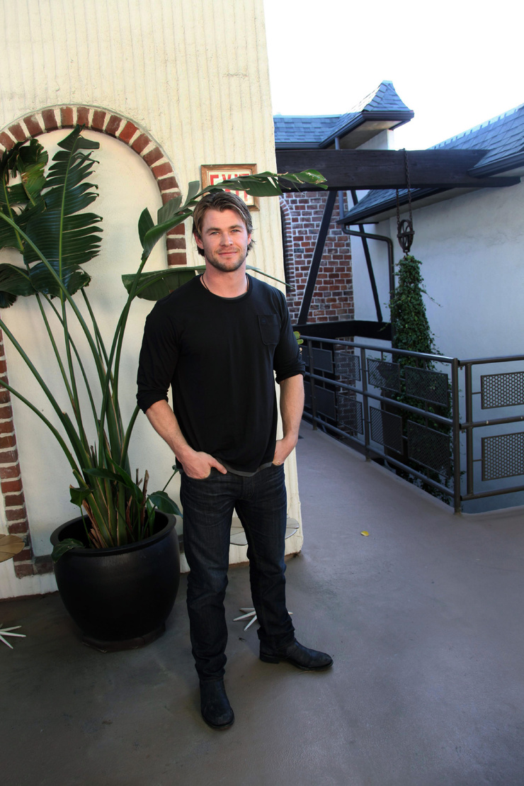 Chris Hemsworth Chris Hemsworth