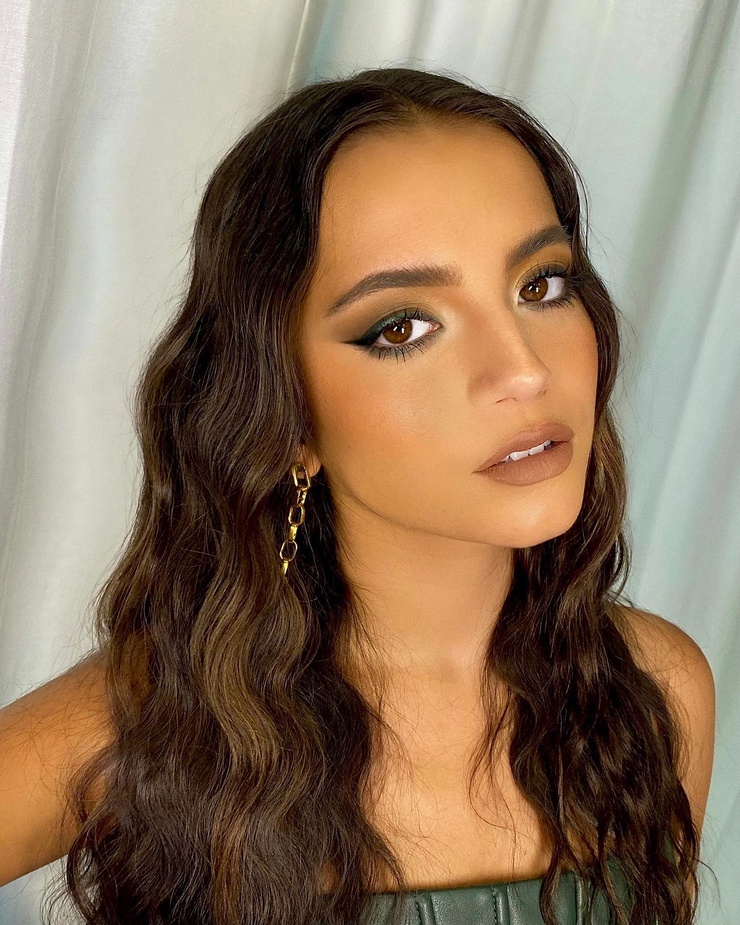 Isabela Moner Isabela Moner