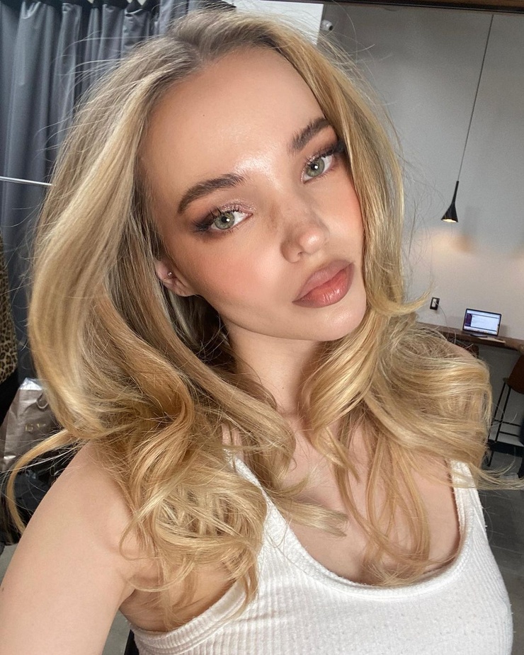 Dove Cameron Dove Cameron