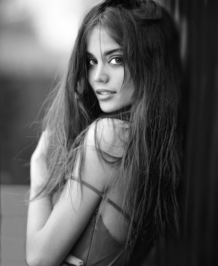 Lore Alvarado Lore Alvarado