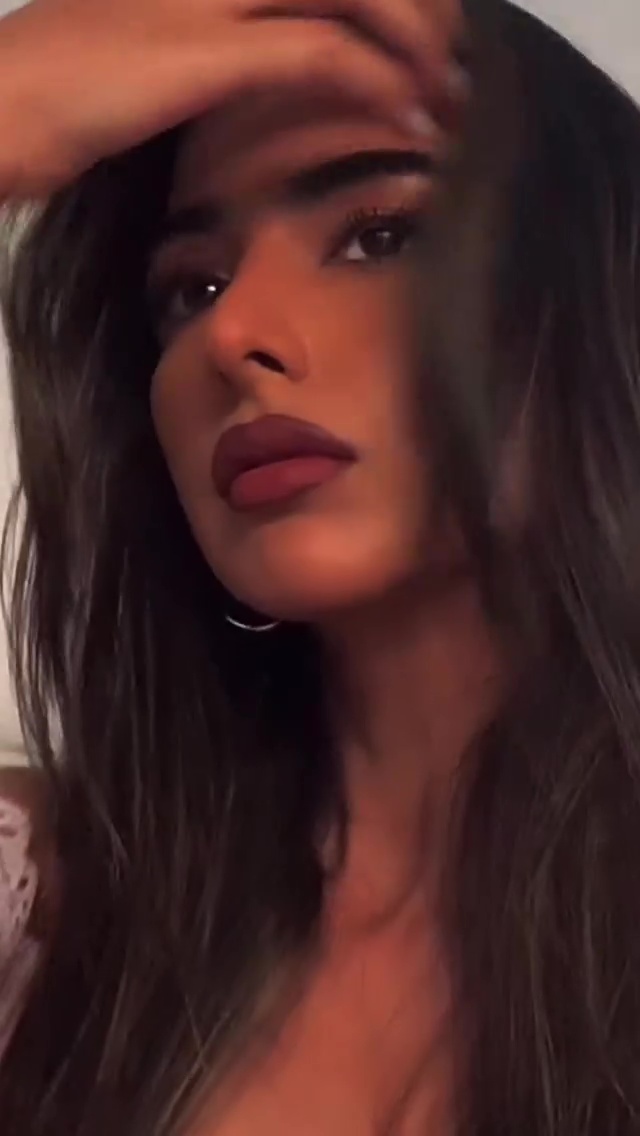 Iffat Marashi