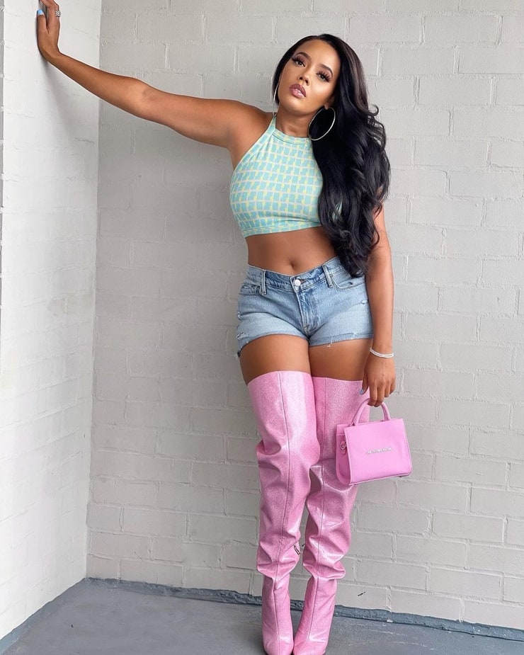 Angela Simmons