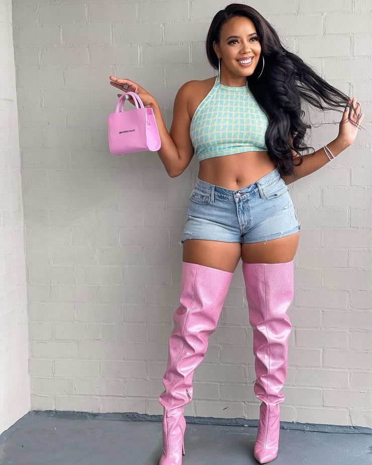 Angela Simmons