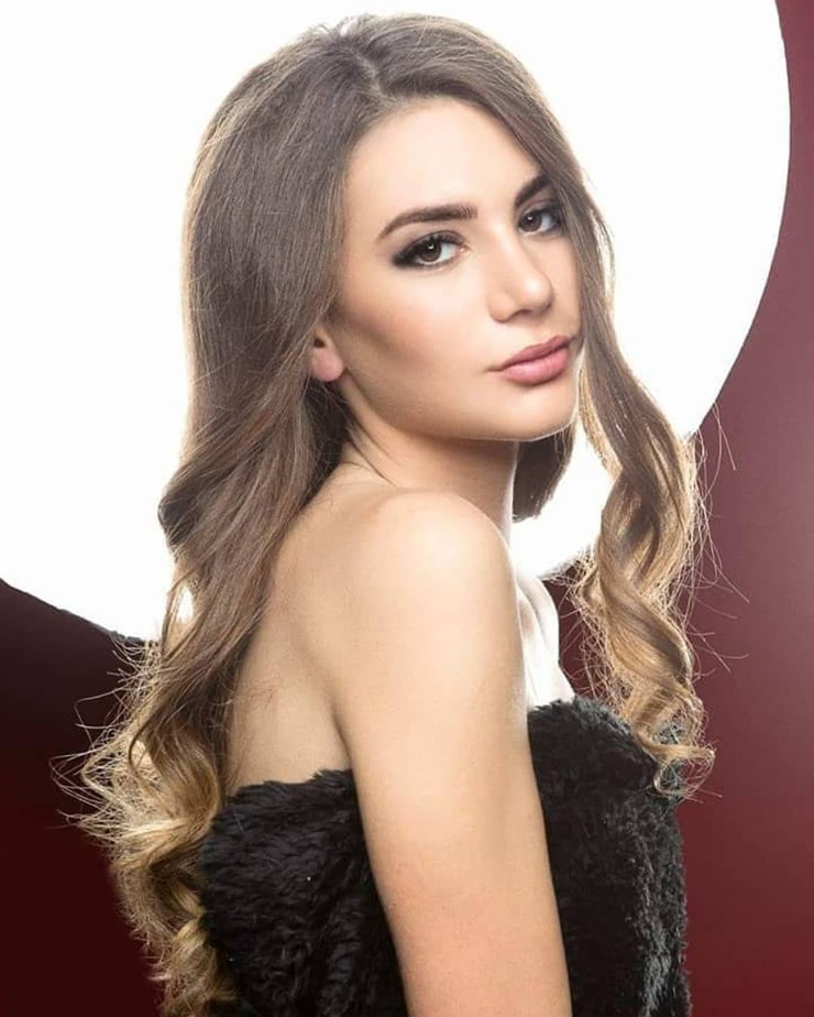 Alba Bajrami