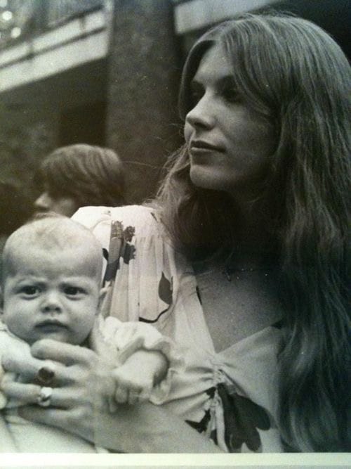 Bebe Buell