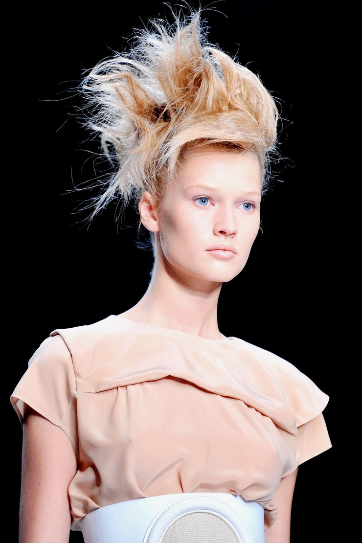 Toni Garrn Toni Garrn