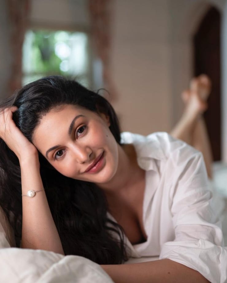 Amyra Dastur
