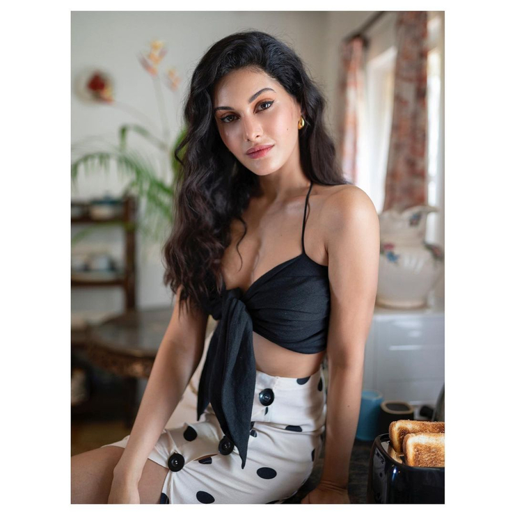 Amyra Dastur