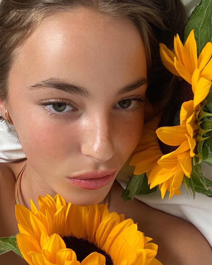 Amelie (model)
