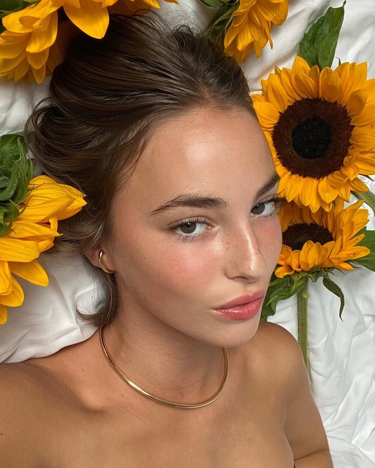Amelie (model)
