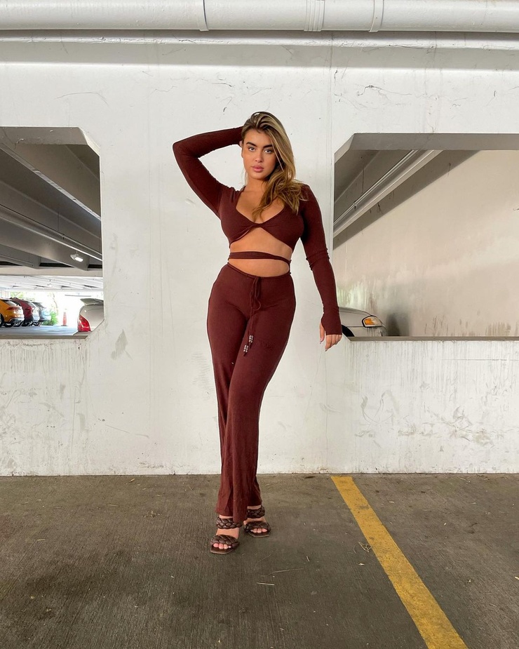 Kalani Hilliker Kalani Hilliker