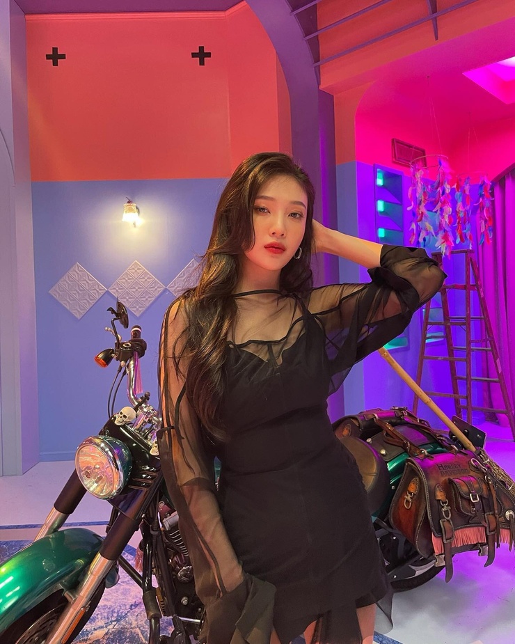 Joy (Park Soo Young)
