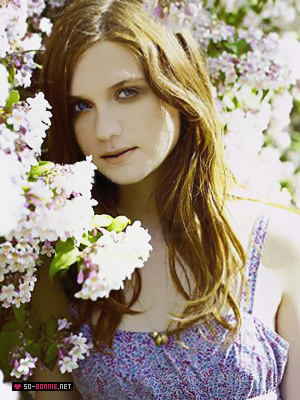Bonnie Wright Bonnie Wright