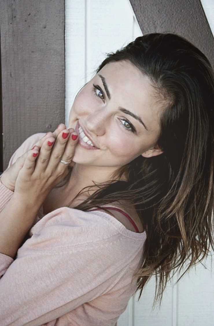 Phoebe Tonkin Phoebe Tonkin