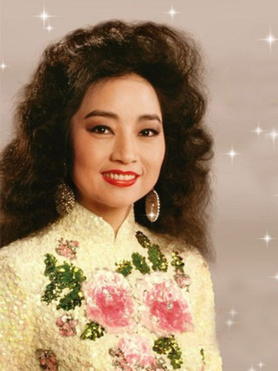 Paula Tsui Paula Tsui