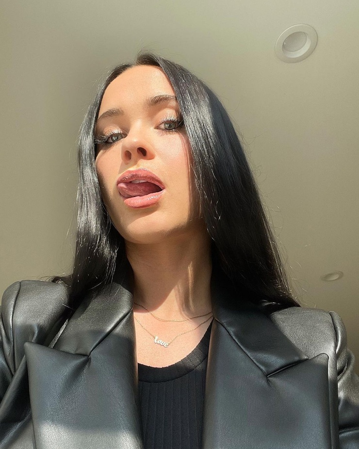 Picture of Sarah Love Macdonald