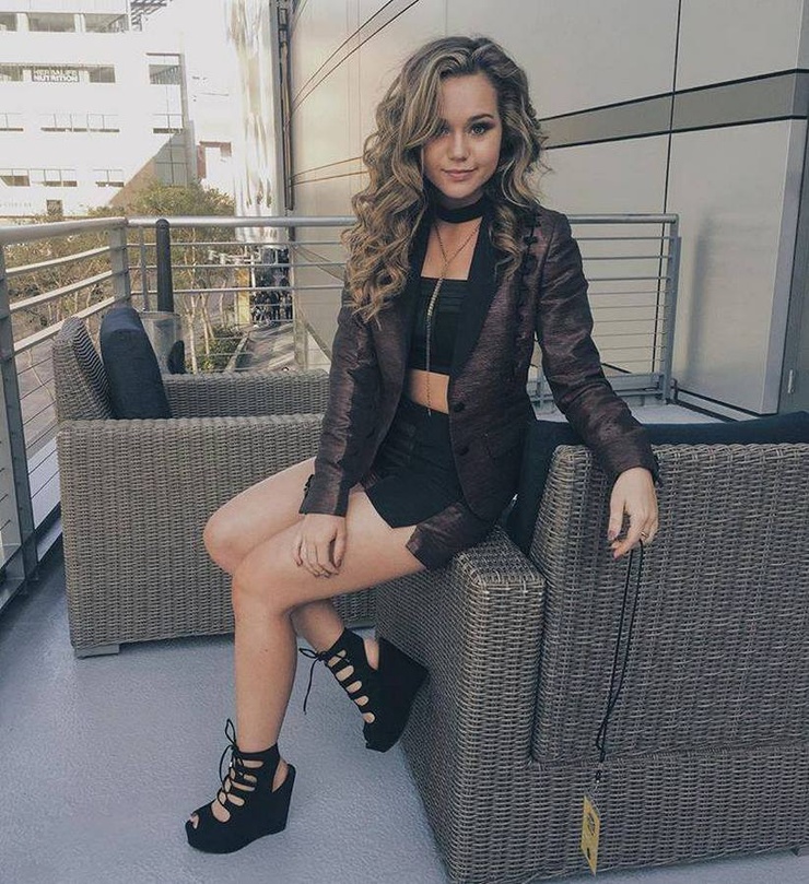 Picture of Brec Bassinger