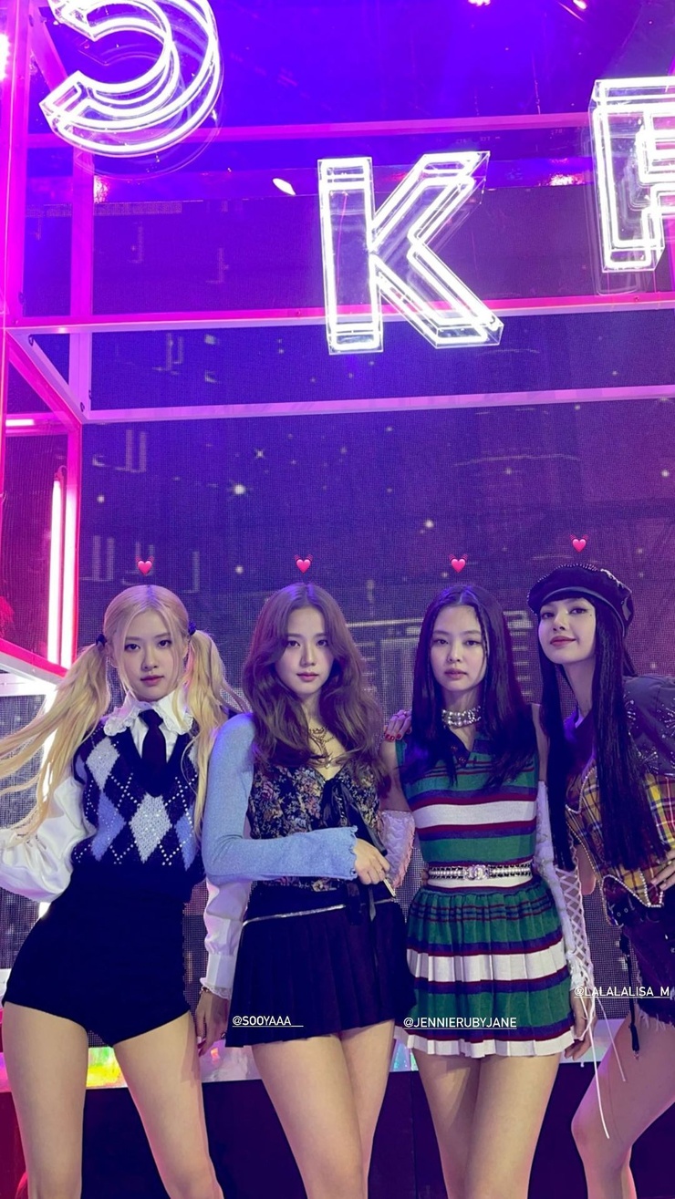 Black Pink