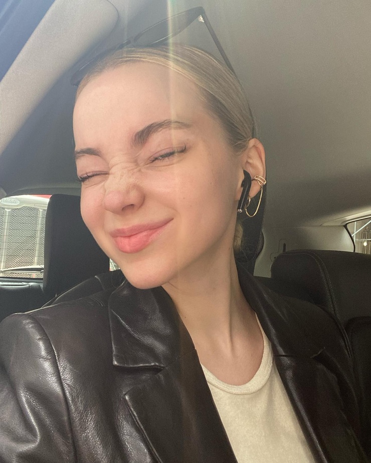 Dove Cameron Dove Cameron