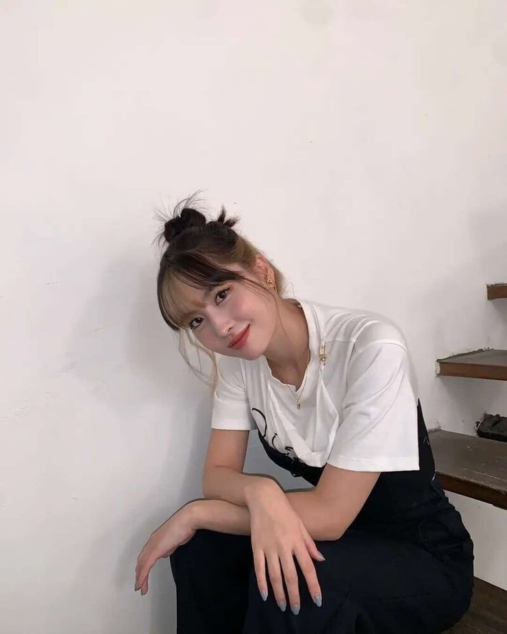 Hirai Momo