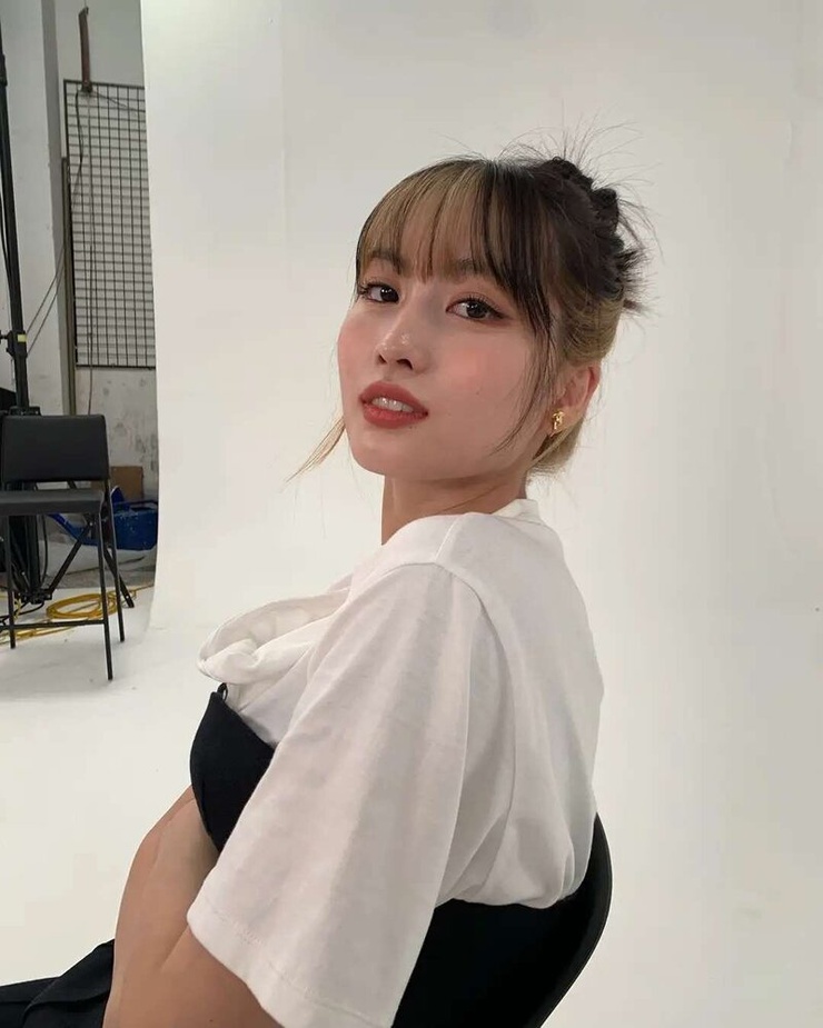 Hirai Momo