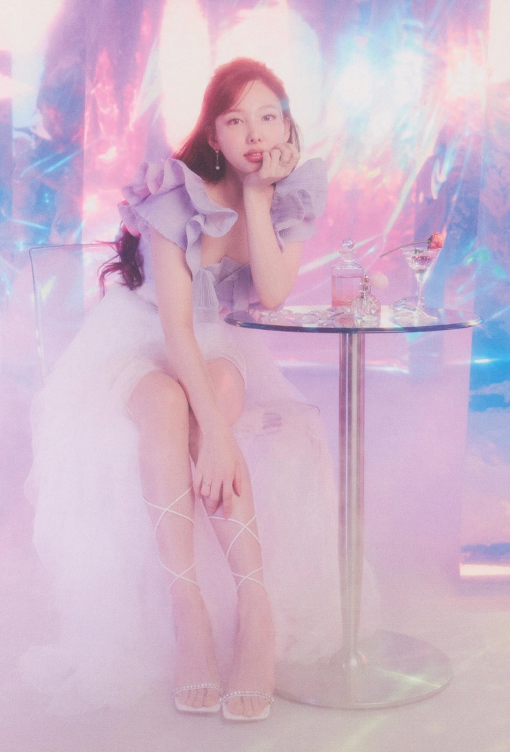 Im Nayeon
