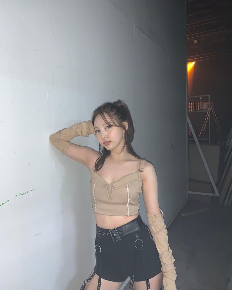 Im Nayeon