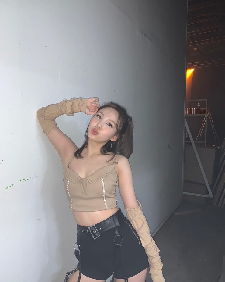 Im Nayeon