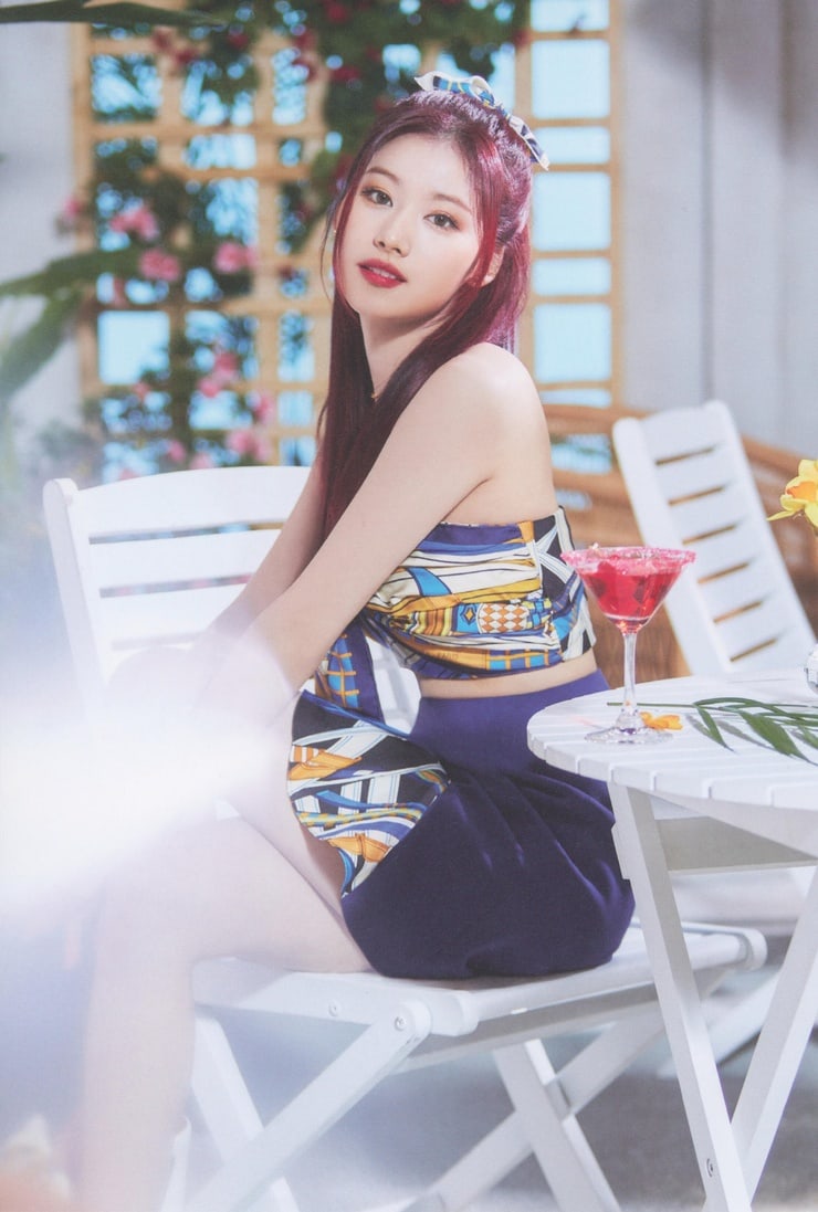 Minatozaki Sana