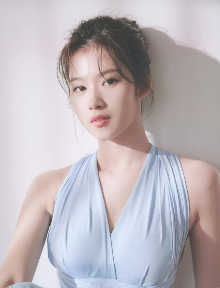 Minatozaki Sana Minatozaki Sana