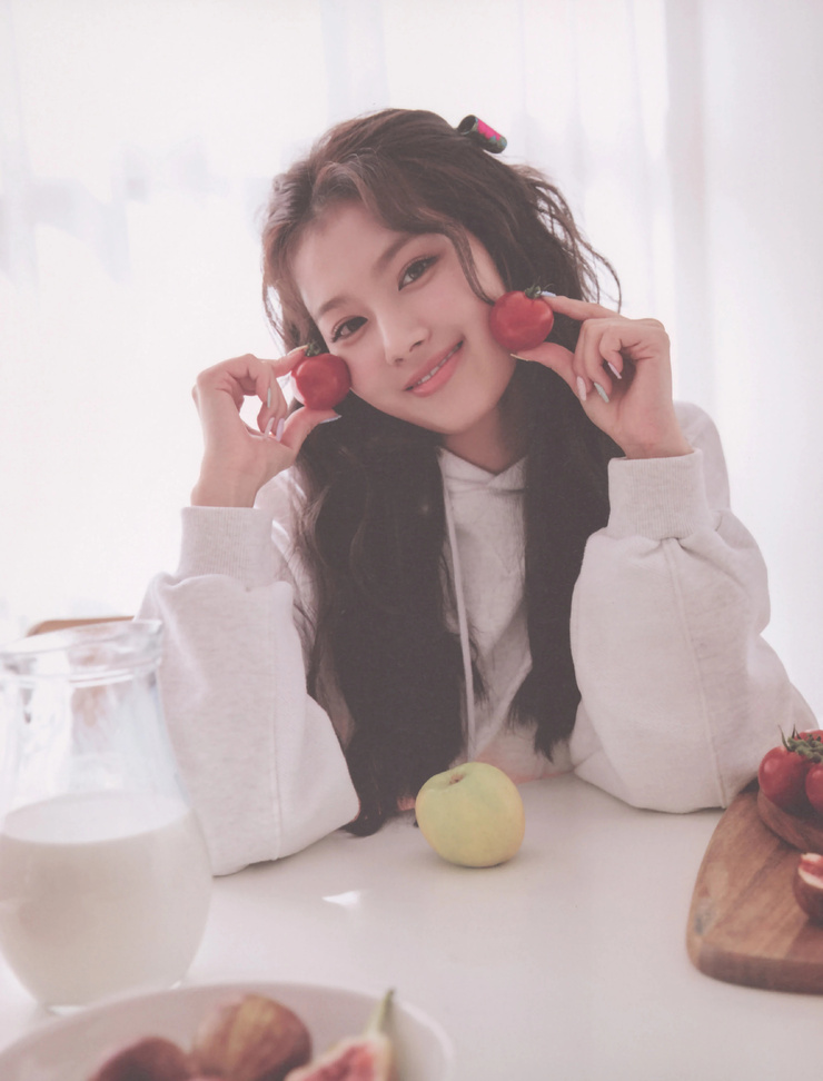Minatozaki Sana