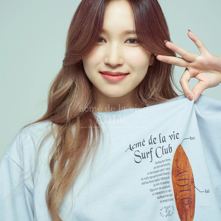Myoui Mina