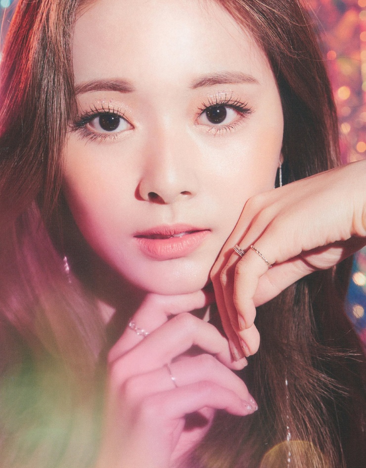 Chou Tzu-yu (Tzuyu)