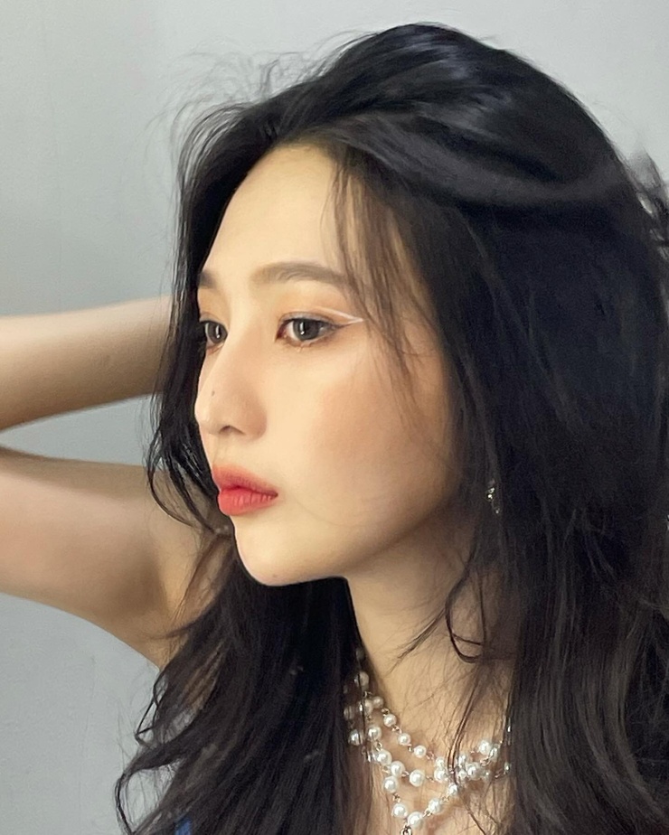 Joy (Park Soo Young)