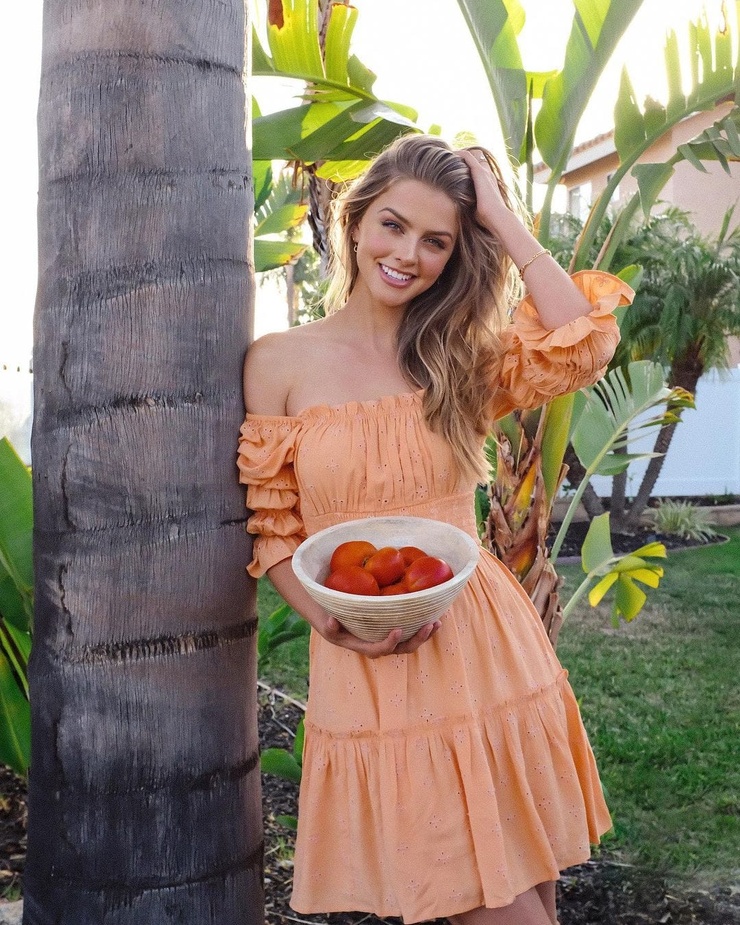 Marina Laswick Marina Laswick