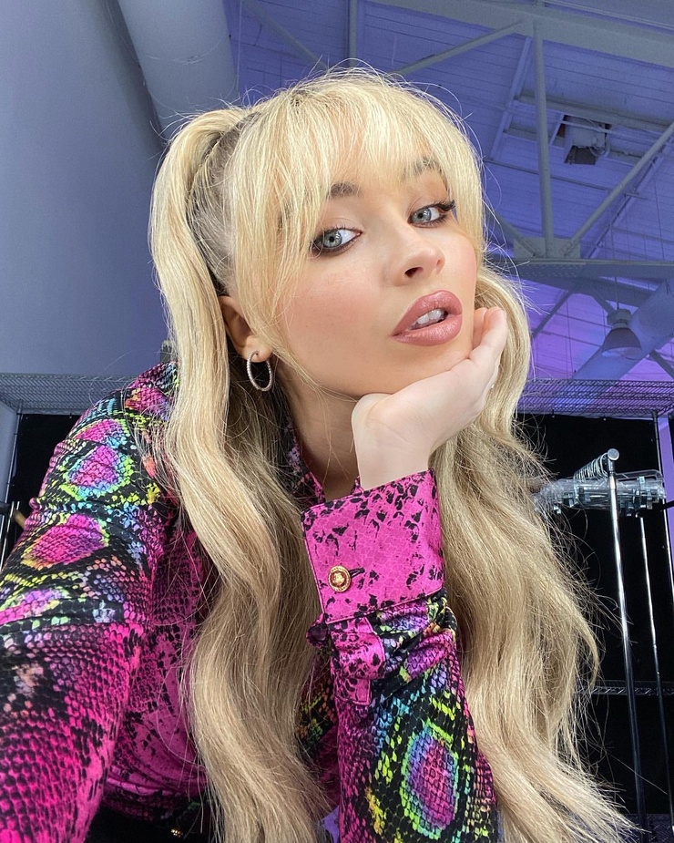 Sabrina Carpenter Sabrina Carpenter