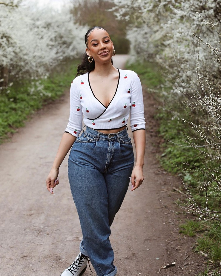 Nakita Johnson