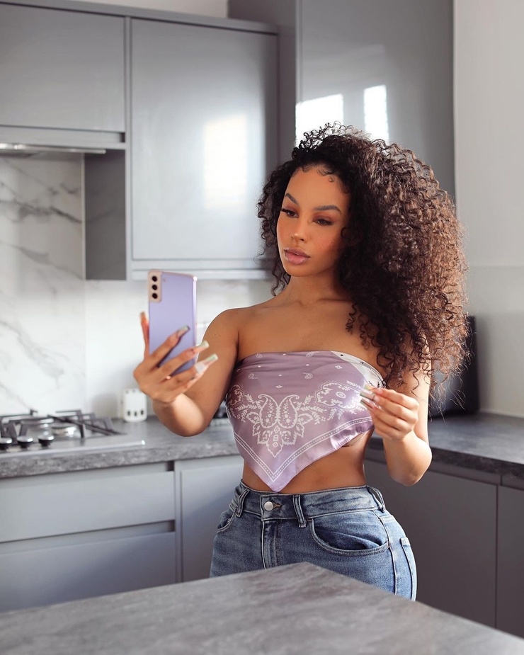 Nakita Johnson