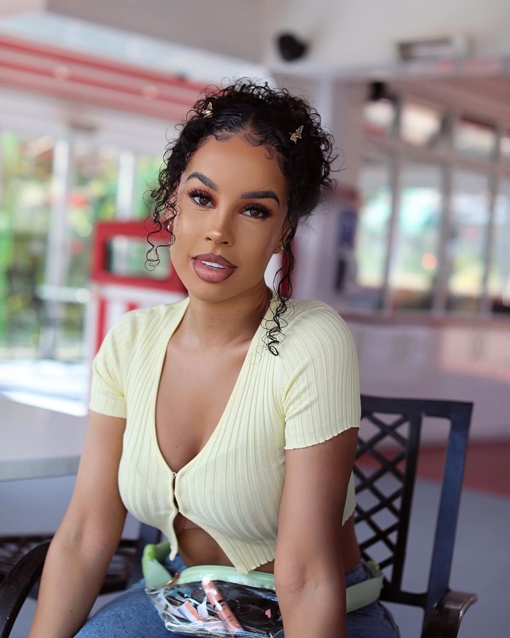 Nakita Johnson