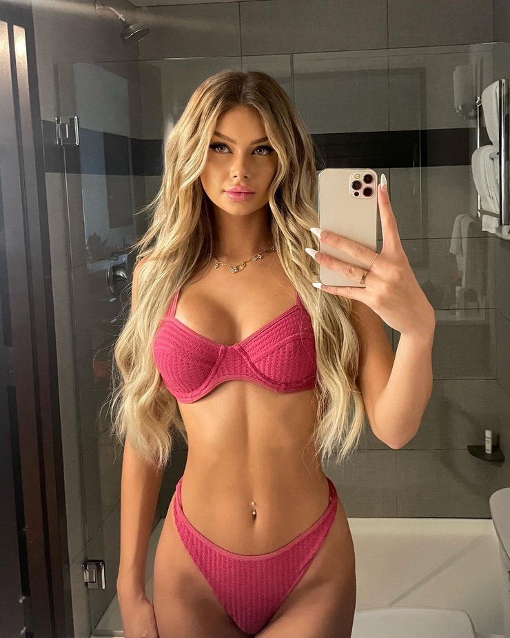 Alyssa Kulani Alyssa Kulani