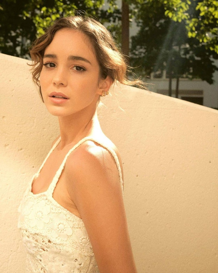 Alba Baptista Alba Baptista