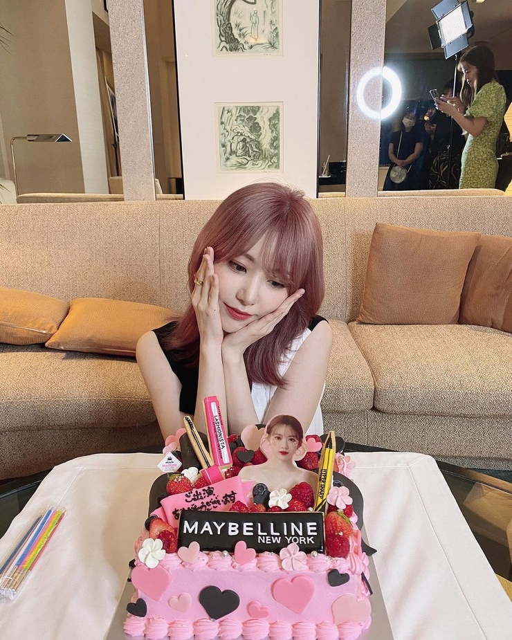 Sakura Miyawaki