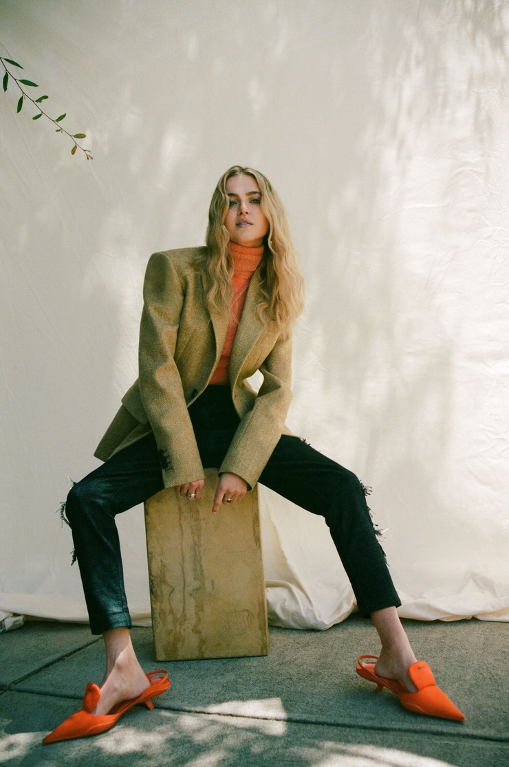 Anne Winters
