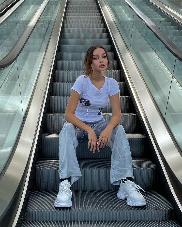 Isabel Rose