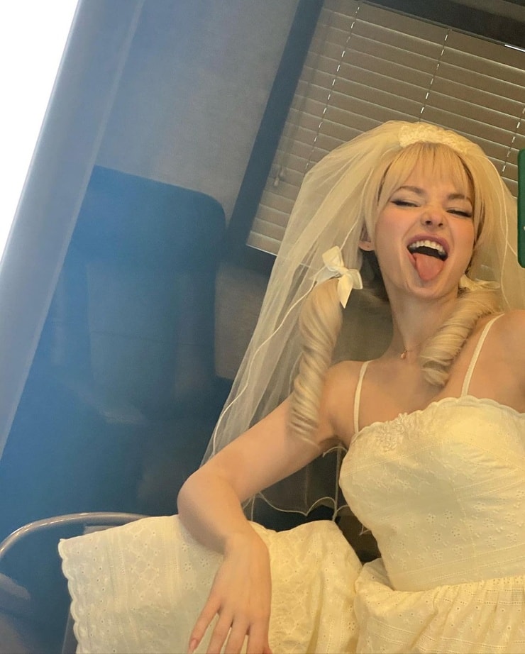 Dove Cameron Dove Cameron