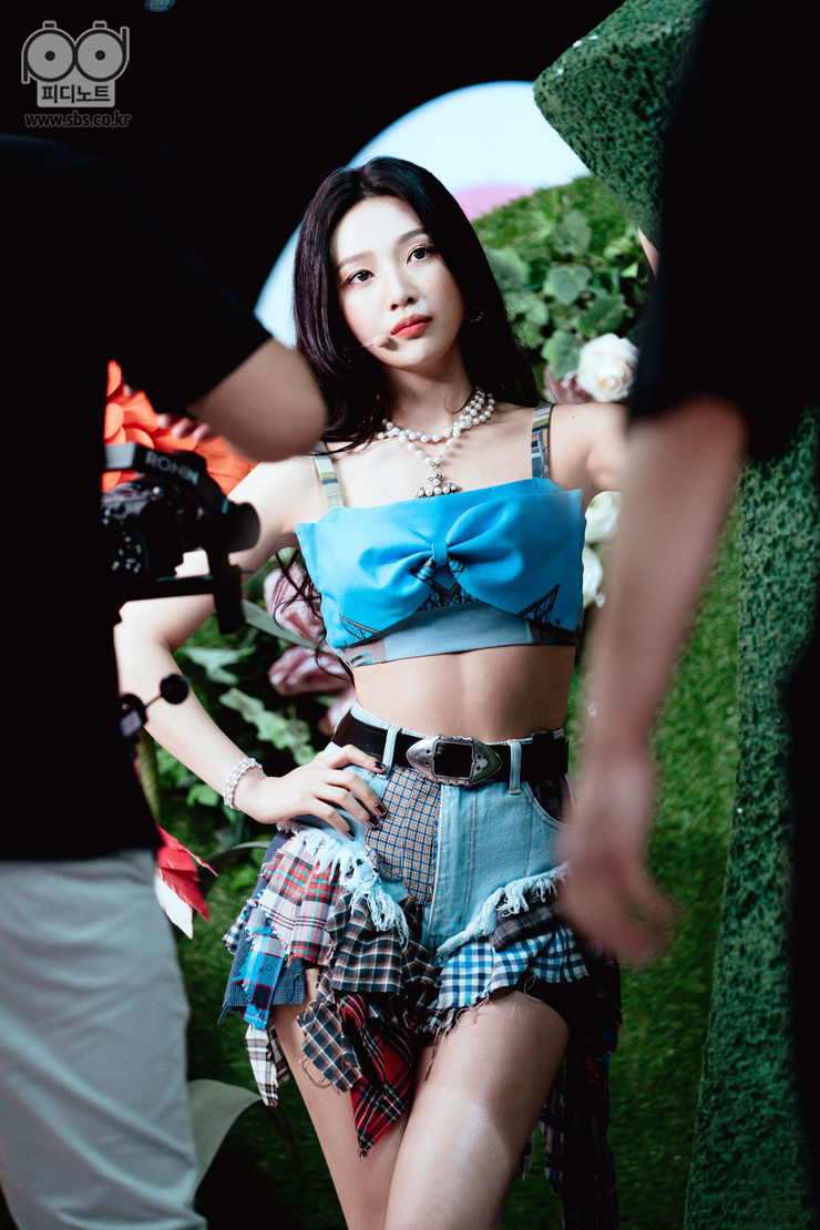 Joy (Park Soo Young)