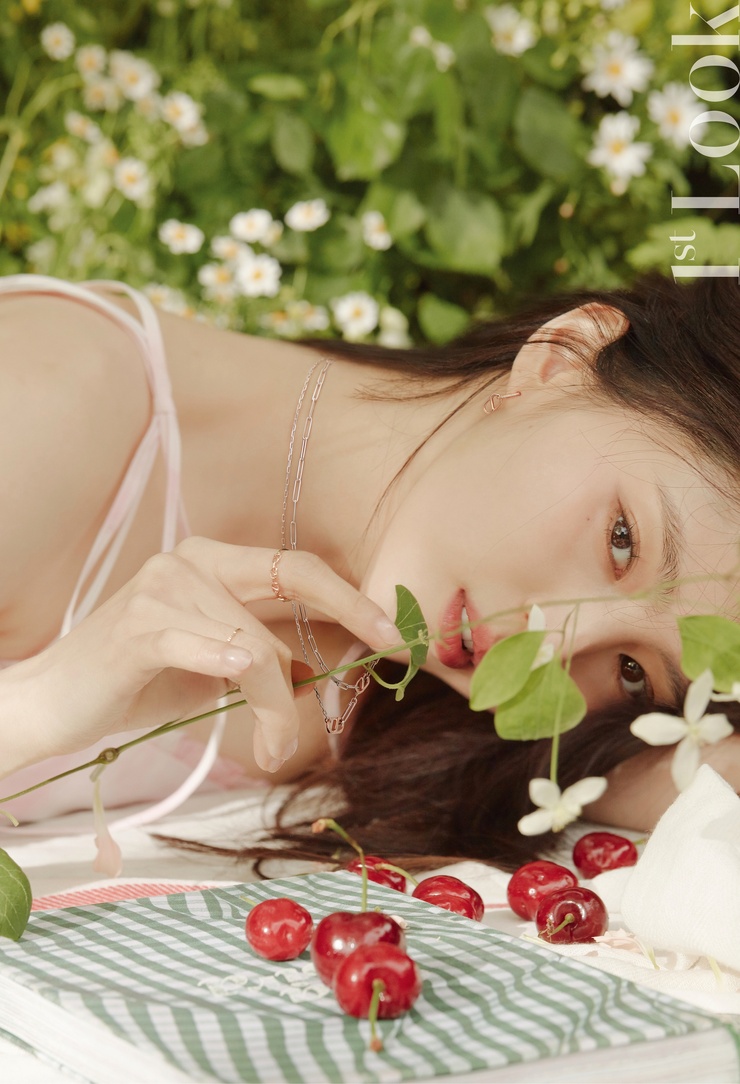 So-hee Han So-hee Han