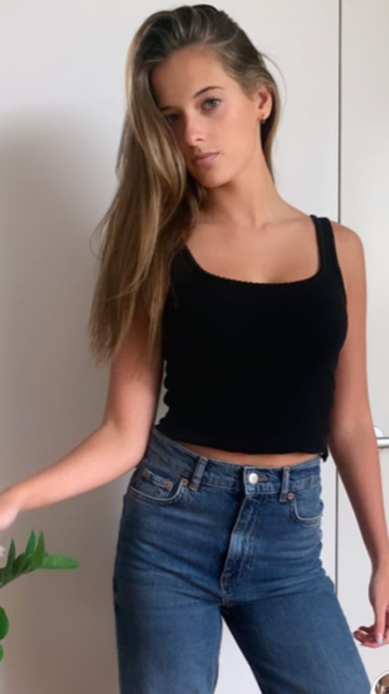 taya brooks