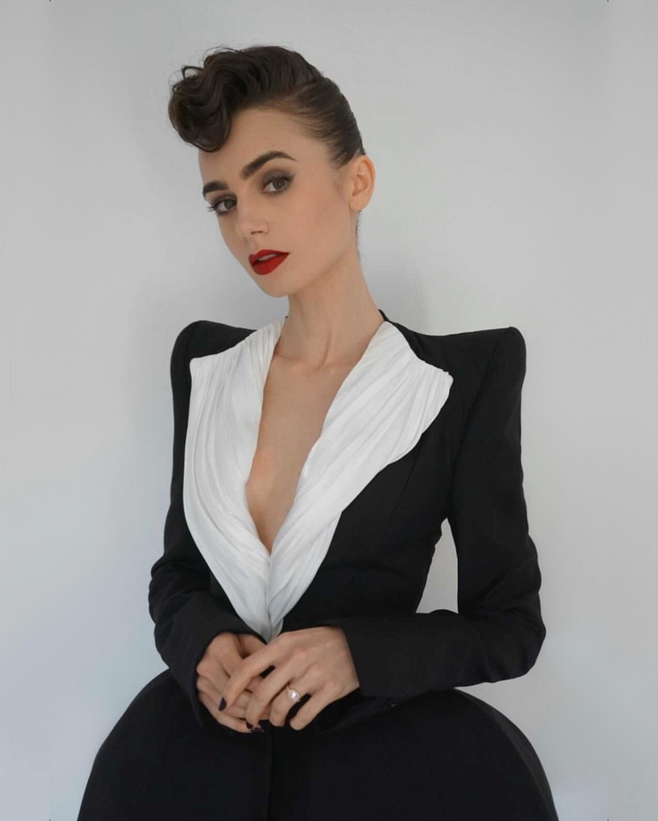 Lily Collins Lily Collins
