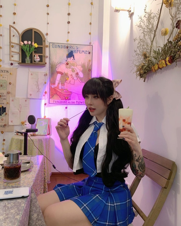 Songyuxin Hitomi